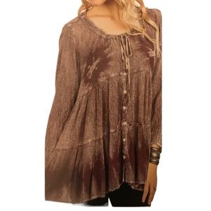 NWT.  Sacred Threads Blouse. S/M.    218304. CL/GY01